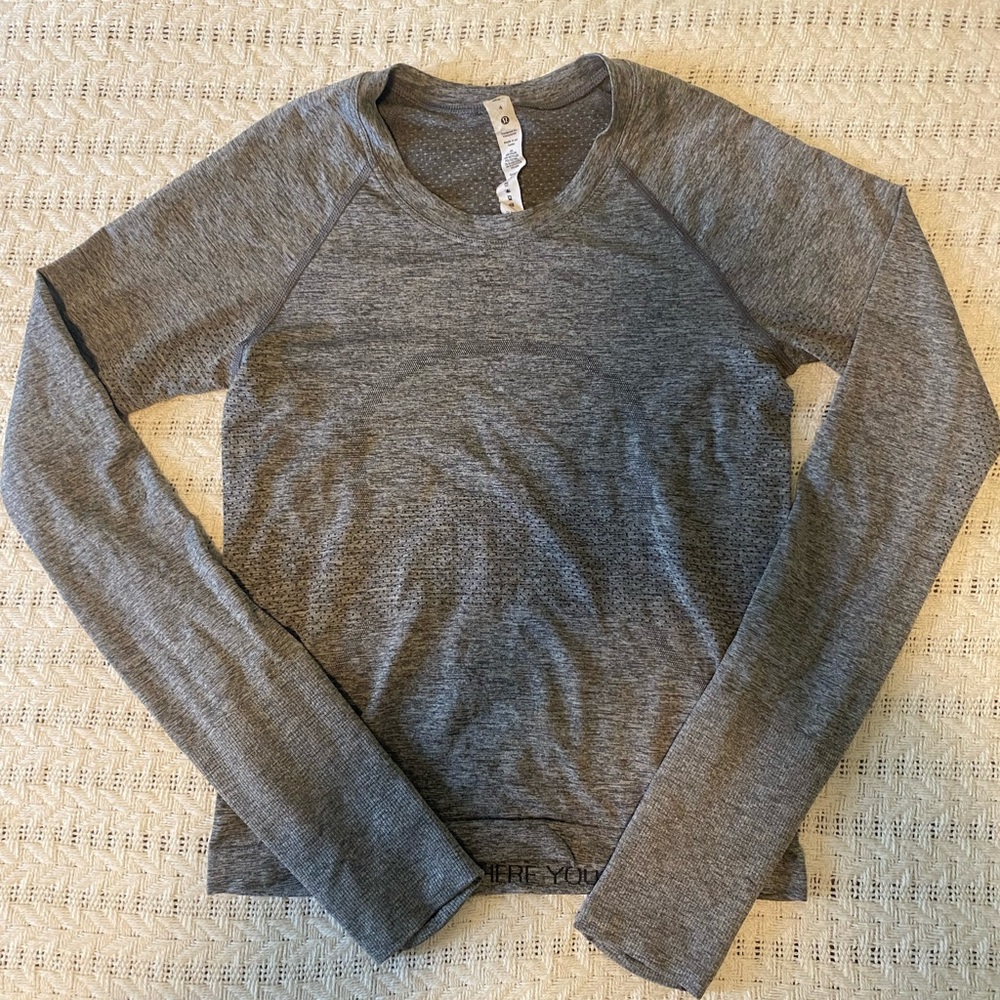 Lululemon swiftly tech long sleeve
